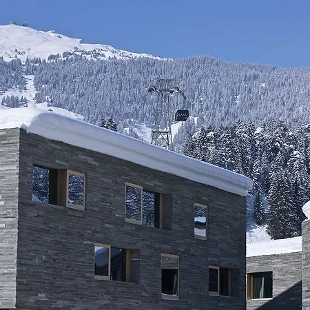 Отель Buendnerhaus